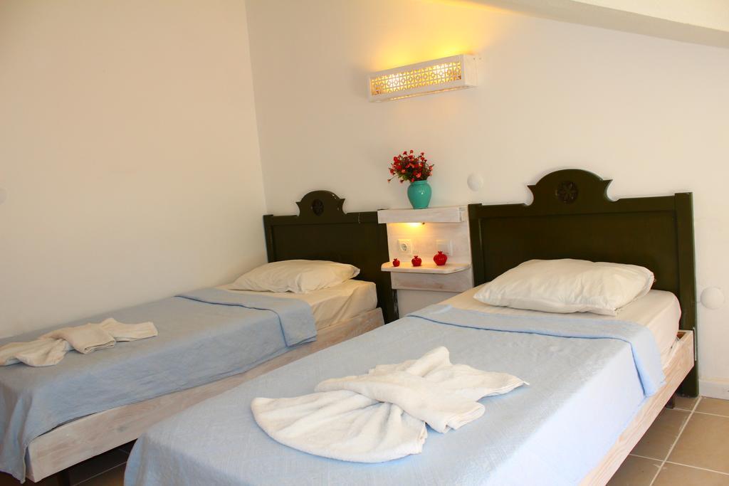 Korsan Ada Hotel Kaş Exteriör bild