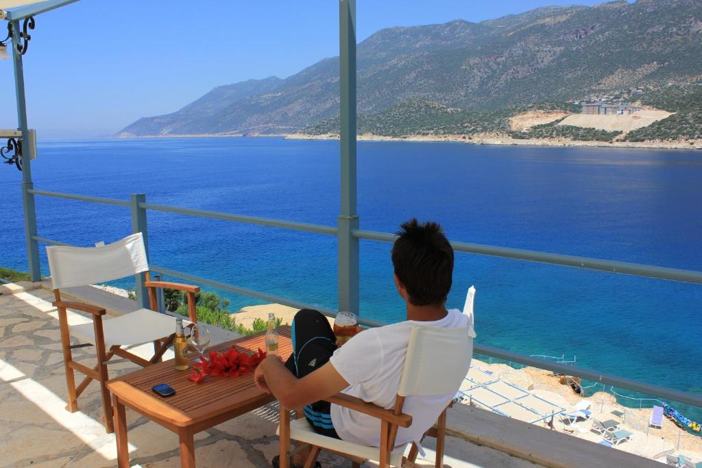 Korsan Ada Hotel Kaş Exteriör bild