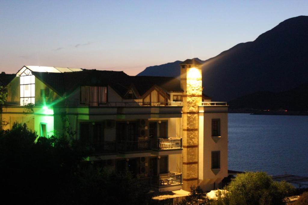 Korsan Ada Hotel Kaş Exteriör bild