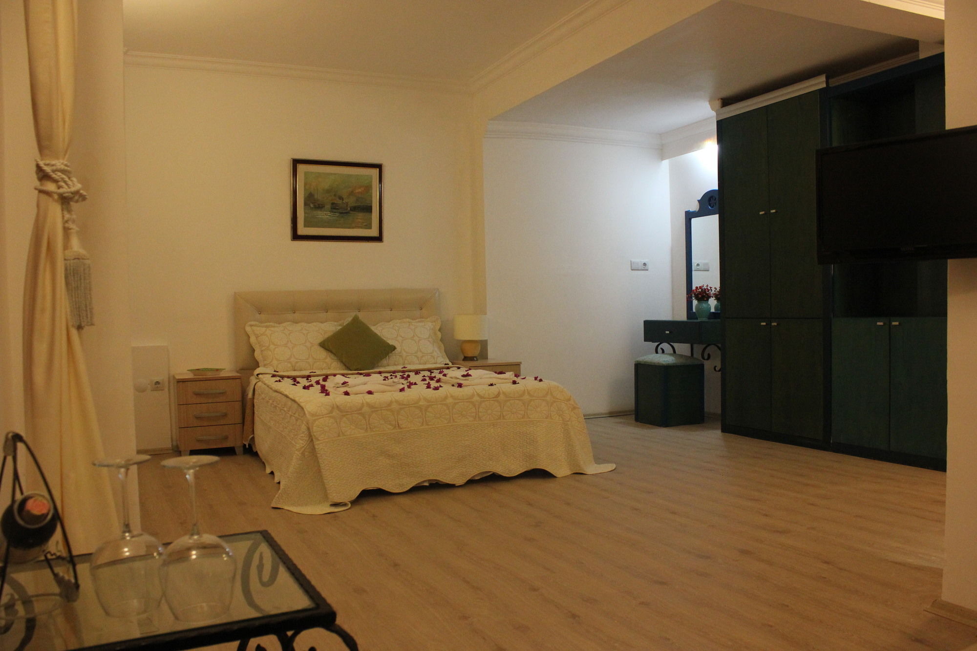 Korsan Ada Hotel Kaş Exteriör bild